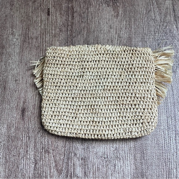 NWT Mar y Sol Natural Mia Clutch - Picture 3 of 6